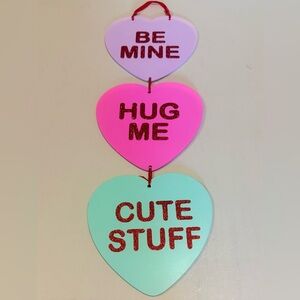 Be-Mine Hearts 💜🩷🩵Wall hanging decor with Red glitter wording